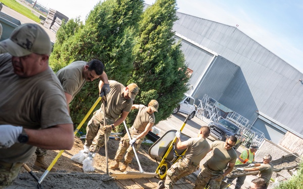 Idaho Air National Guard civil engineers strengthen partnership during Canadian DFT