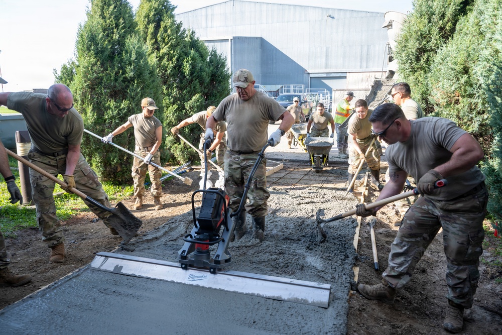 Idaho Air National Guard civil engineers strengthen partnership during Canadian DFT