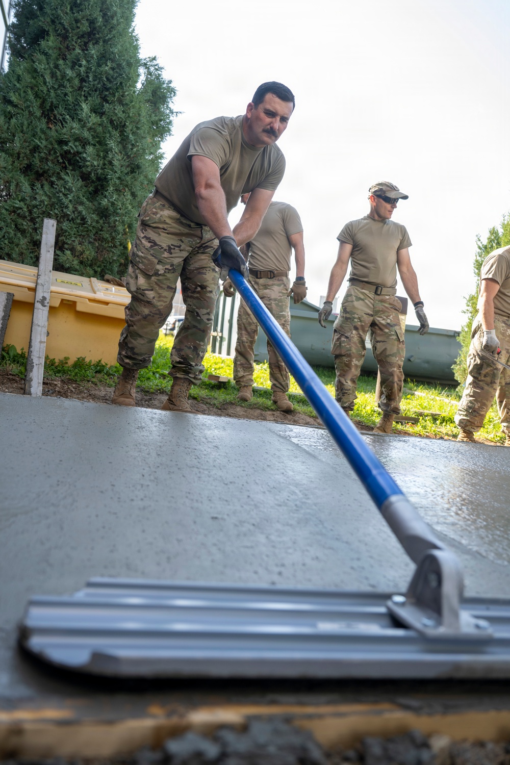 Idaho Air National Guard civil engineers strengthen partnership during Canadian DFT