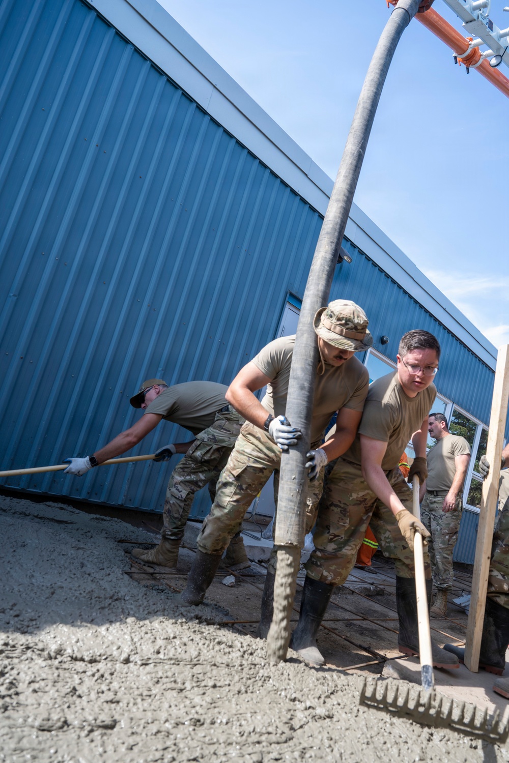 Idaho Air National Guard civil engineers strengthen partnership during Canadian DFT