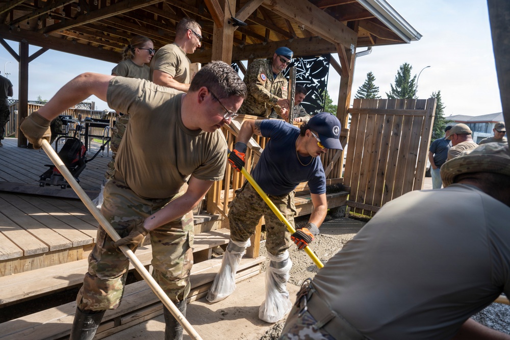 Idaho Air National Guard civil engineers strengthen partnership during Canadian DFT
