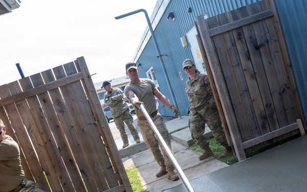 Idaho Air National Guard civil engineers strengthen partnership during Canadian DFT