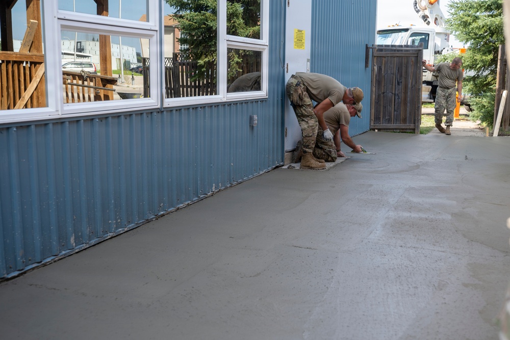 Idaho Air National Guard civil engineers strengthen partnership during Canadian DFT