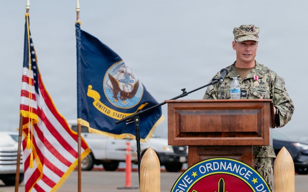 EODGRU-1 Holds a Change of Command