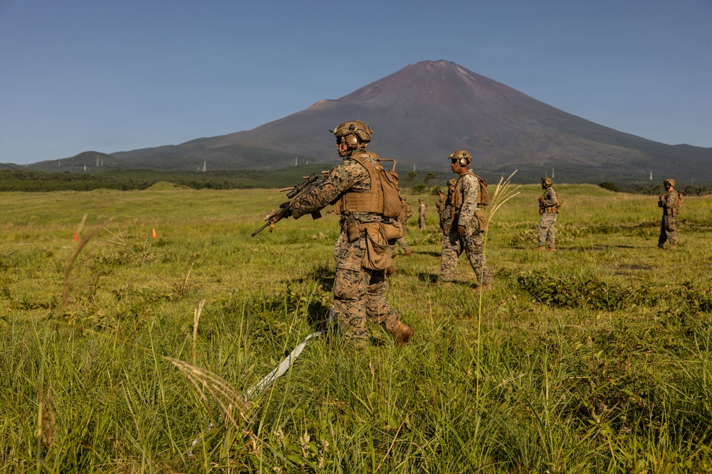 U.S. Marines with 12th LCT execute IMTP at Camp Fuji