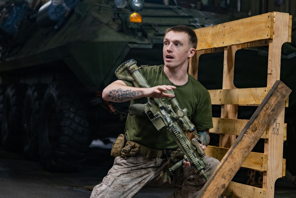 USS Boxer, 11th MEU Conduct Daily Operations