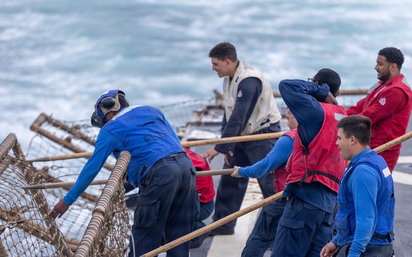 Lowering Safety Nets Aboard USS Ross (DDG 71)