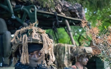 Soldiers Provide Security at Saber Junction 26