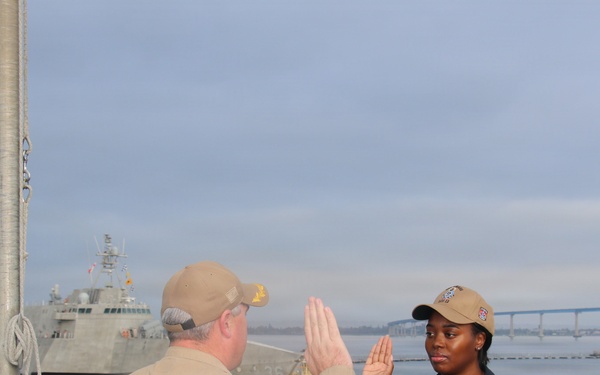 LT Bonwell Officer Promotion Ceremony held onboard USS Omaha (LCS 12) [Image 1 of 3]