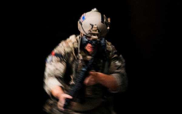 U.S. Navy EOD King Crab 2026