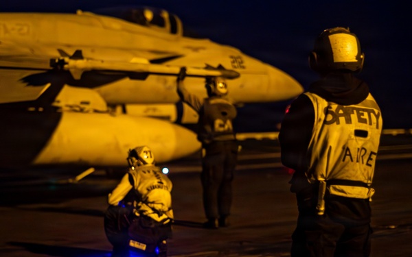 George Washington Conducts Flight Operations