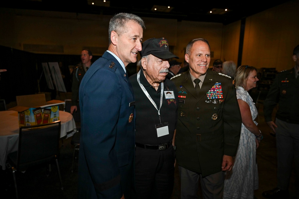 Indiana Rangers receive Presidential Unit Citation for heroism in Vietnam War
