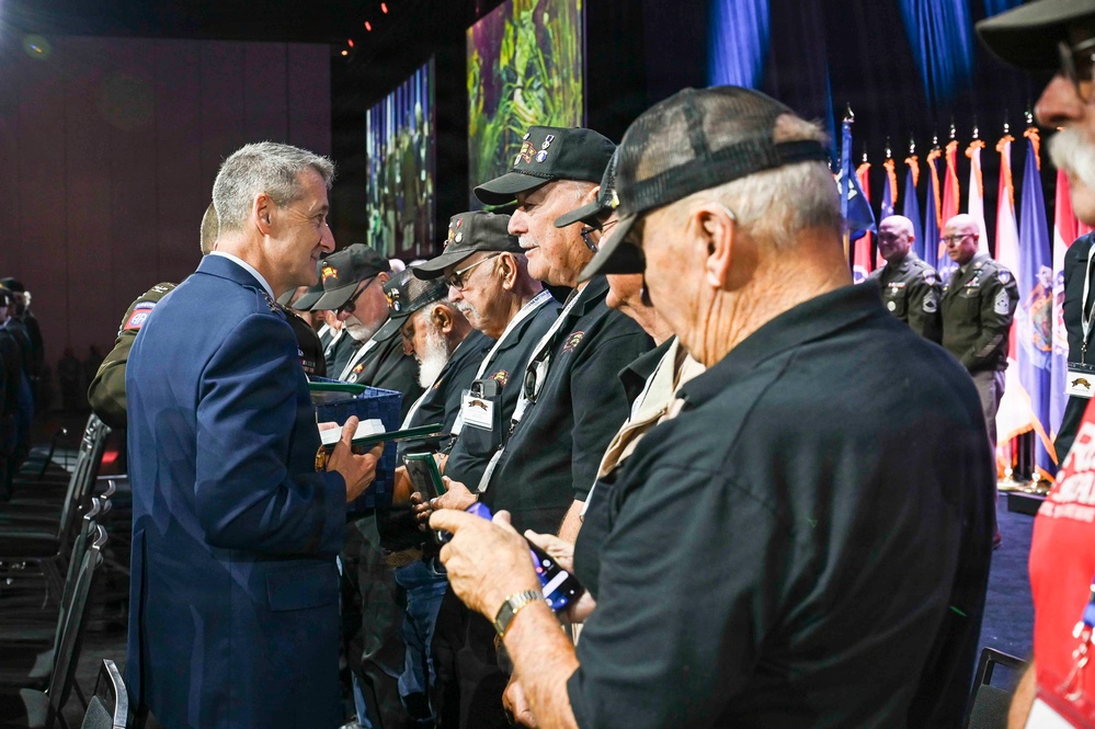 Indiana Rangers receive Presidential Unit Citation for heroism in Vietnam War