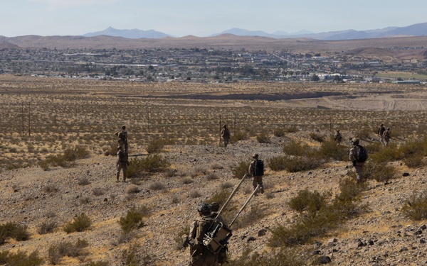13th MEU | BLT 2/4 Executes a Vertical Assault Raid