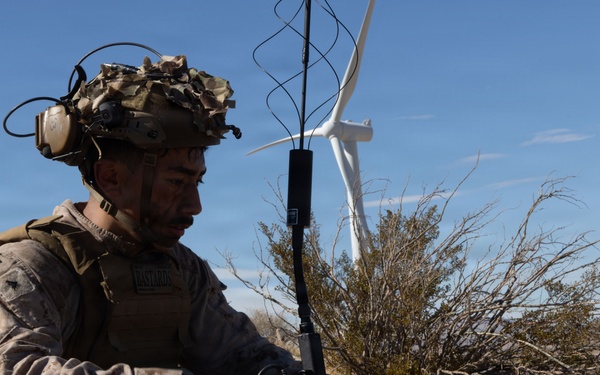 13th MEU | BLT 2/4 Executes a Vertical Assault Raid