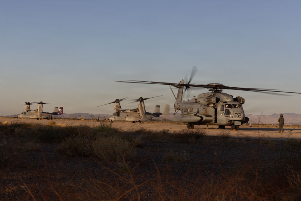 13th MEU | BLT 2/4 Executes a Vertical Assault Raid
