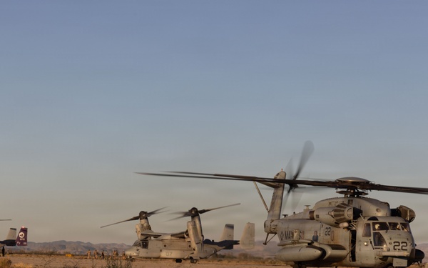 13th MEU | BLT 2/4 Executes a Vertical Assault Raid