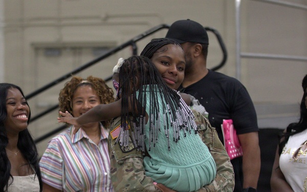 Alpha Company, 198th Expeditionary Signal Battalion Deployment Ceremony