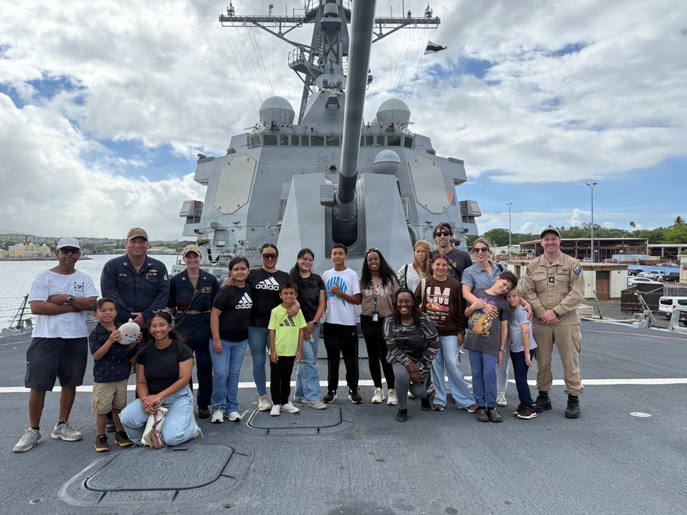 USS Daniel Inouye hosts Fleet and Family Readiness Employees