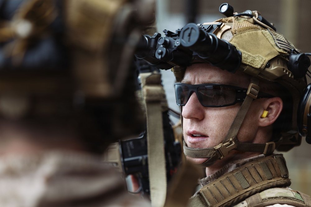 11th MEU Maritime Raid Force Conducts Live-Fire Range Aboard USS Boxer
