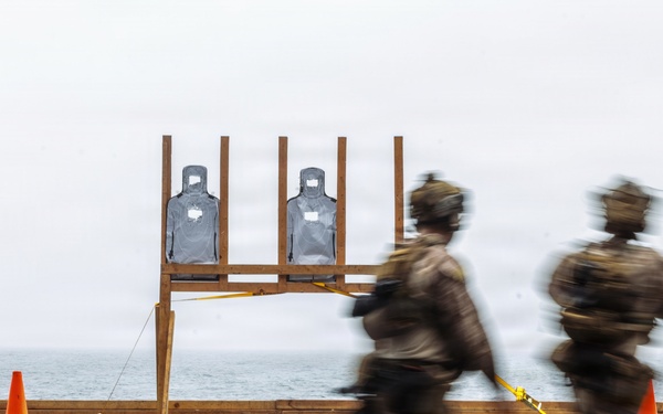11th MEU Maritime Raid Force Conducts Live-Fire Range Aboard USS Boxer