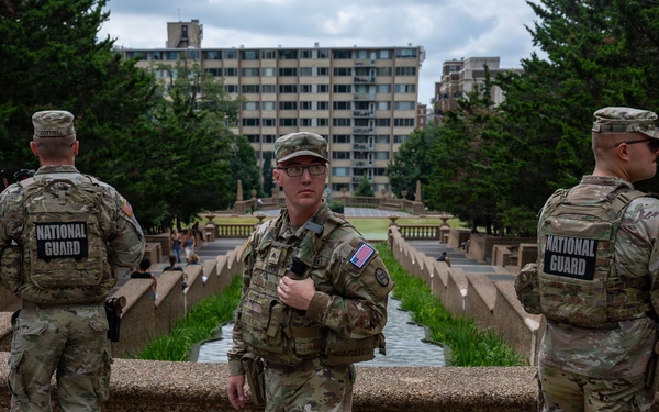 JTF-DC West Virginia National Guardsmen patrol Meridian Hill Park