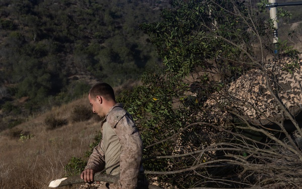 13th MEU | LAR Co. Executes an Amphibious Assault