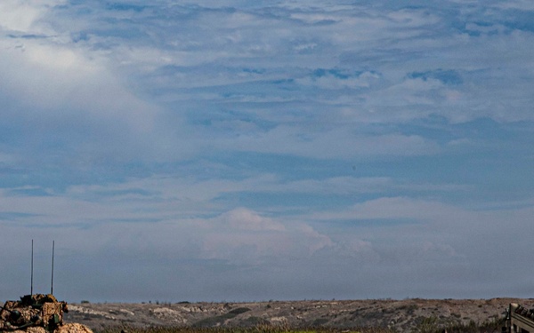 Marines Conduct Simulated Beach Raid at Camp Pendleton
