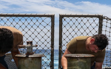 Frank E. Petersen Jr. Sailors Conduct Maintenance