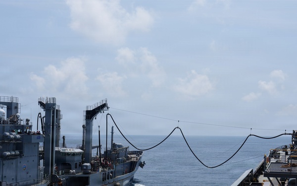 U.S. and Republic of Korea Navies Undergo At-Sea Replenishment Training