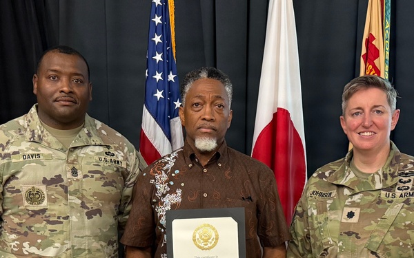 USAG Okinawa celebrates award winners