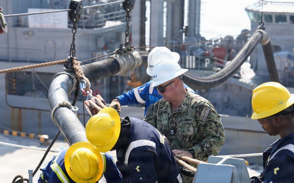 U.S. and Republic of Korea Navies Undergo At-Sea Replenishment Training