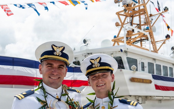 New commanding officer takes the helm of Fast Response Cutter Oliver Henry