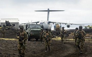 U.S. Marines, Norwegian Forces Integrate Strikemaster Missile System on Jan Mayen