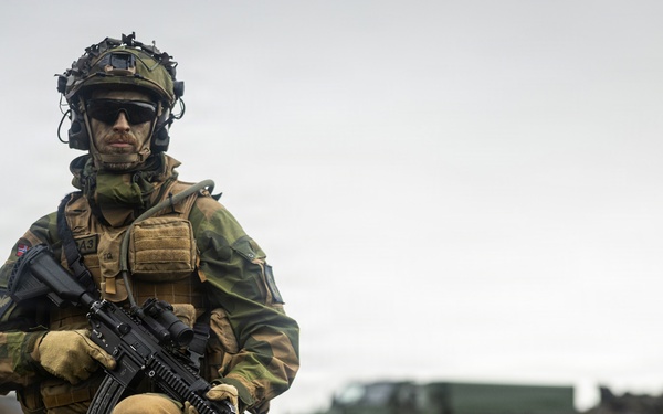 U.S. Marines, Norwegian Forces Integrate Strikemaster Missile System on Jan Mayen