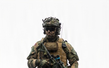 U.S. Marines, Norwegian Forces Integrate Strikemaster Missile System on Jan Mayen