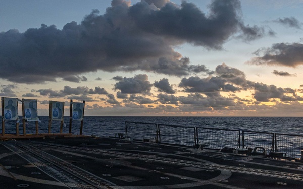 USS Mustin conducts live-fire exercise