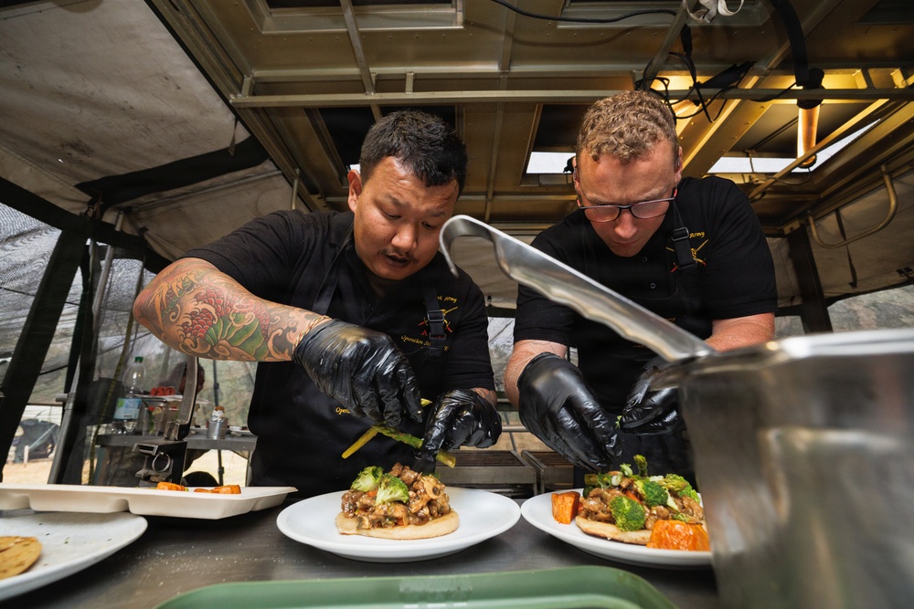 16th Sustainment Brigade Stirrup and Whisk