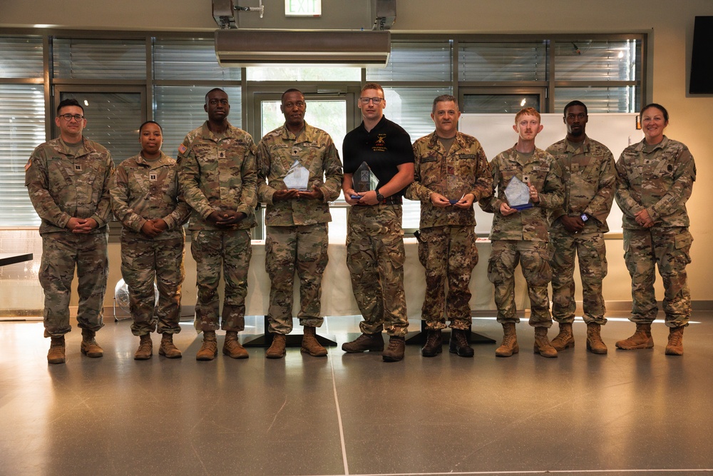 16th Sustainment Brigade Stirrup and Whisk