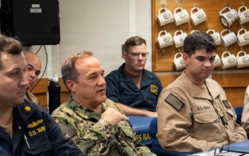 Commander, Navy Personnel Command visits USS Ralph Johnson