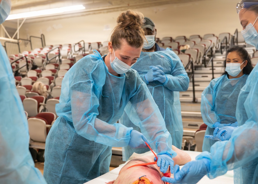 124th Medical Group sharpens trauma skills during advanced training in Hawaii