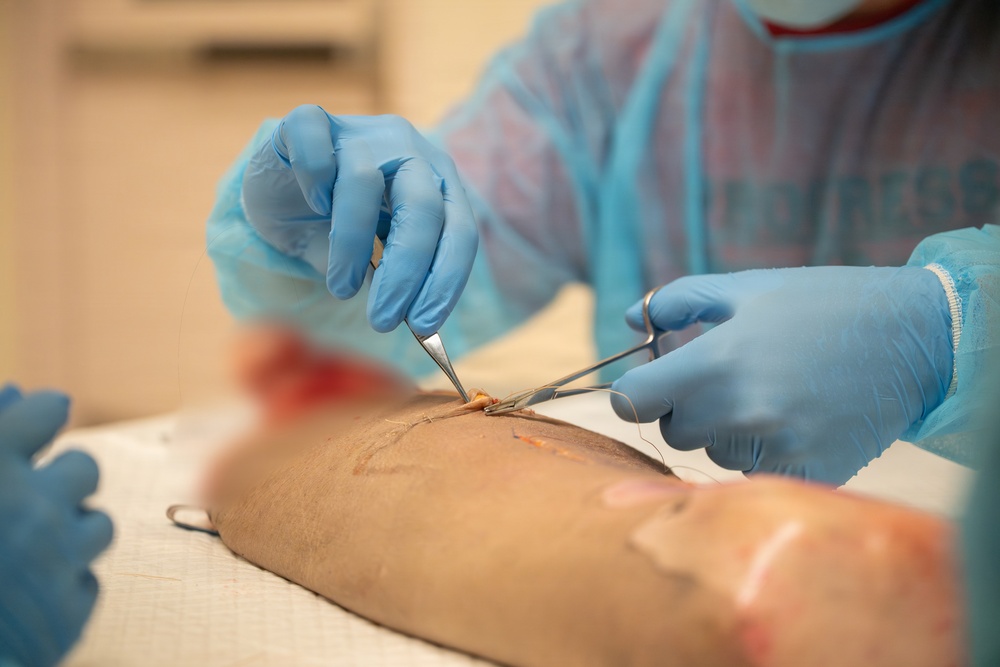 124th Medical Group sharpens trauma skills during advanced training in Hawaii