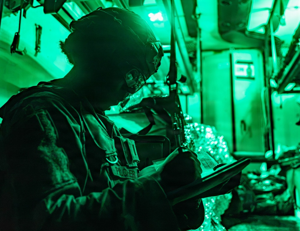 2-4 FAR Soldiers Conduct Nighttime Casualty Care Validation