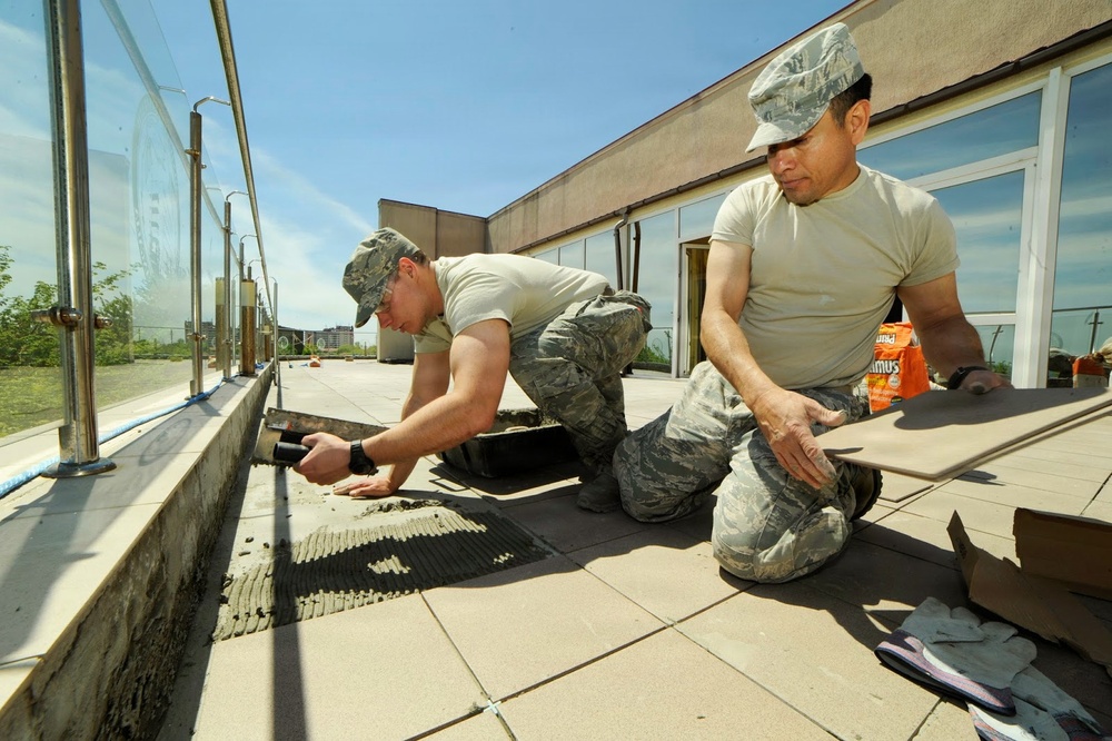 Airmen repair cancer clinic in Romania