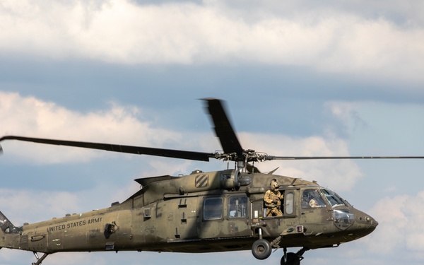 12th Combat Aviation Brigade conducts air assault training in Germany