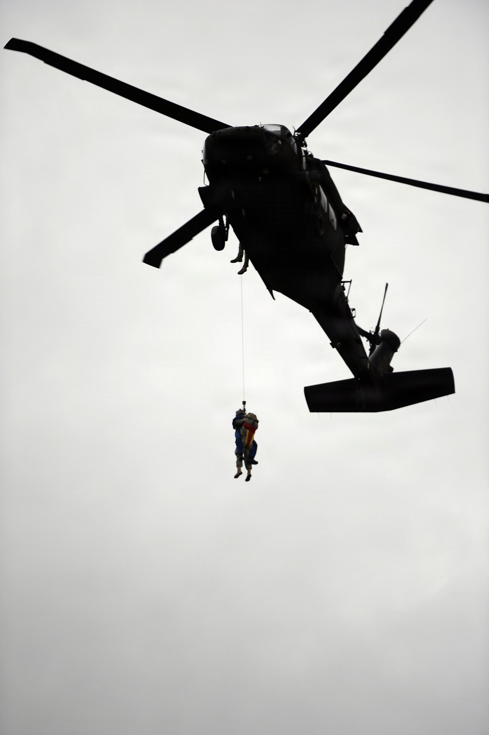 Texas National Guard partners with Texas Task Force 1 during floodwater rescue