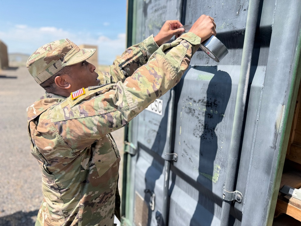 Tagging a container