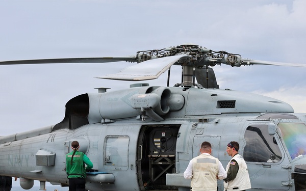 USS Farragut (DDG 99) Participates in TFEX