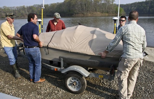 Unmanned survey boat helps engineers plan for bridge project