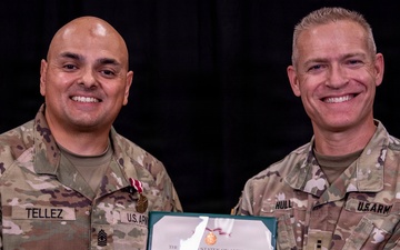 1st Armored Division Band hail and farewell ceremony